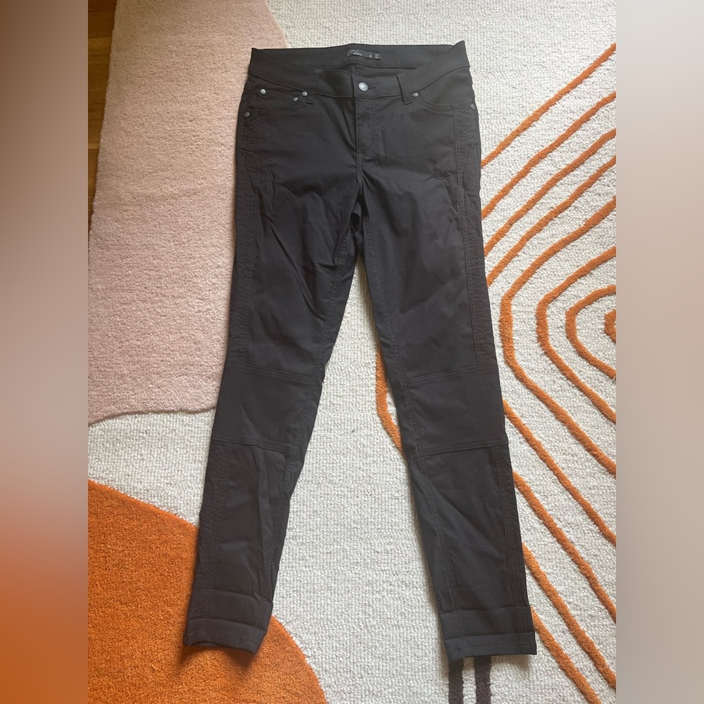 Black Prana cargo pant